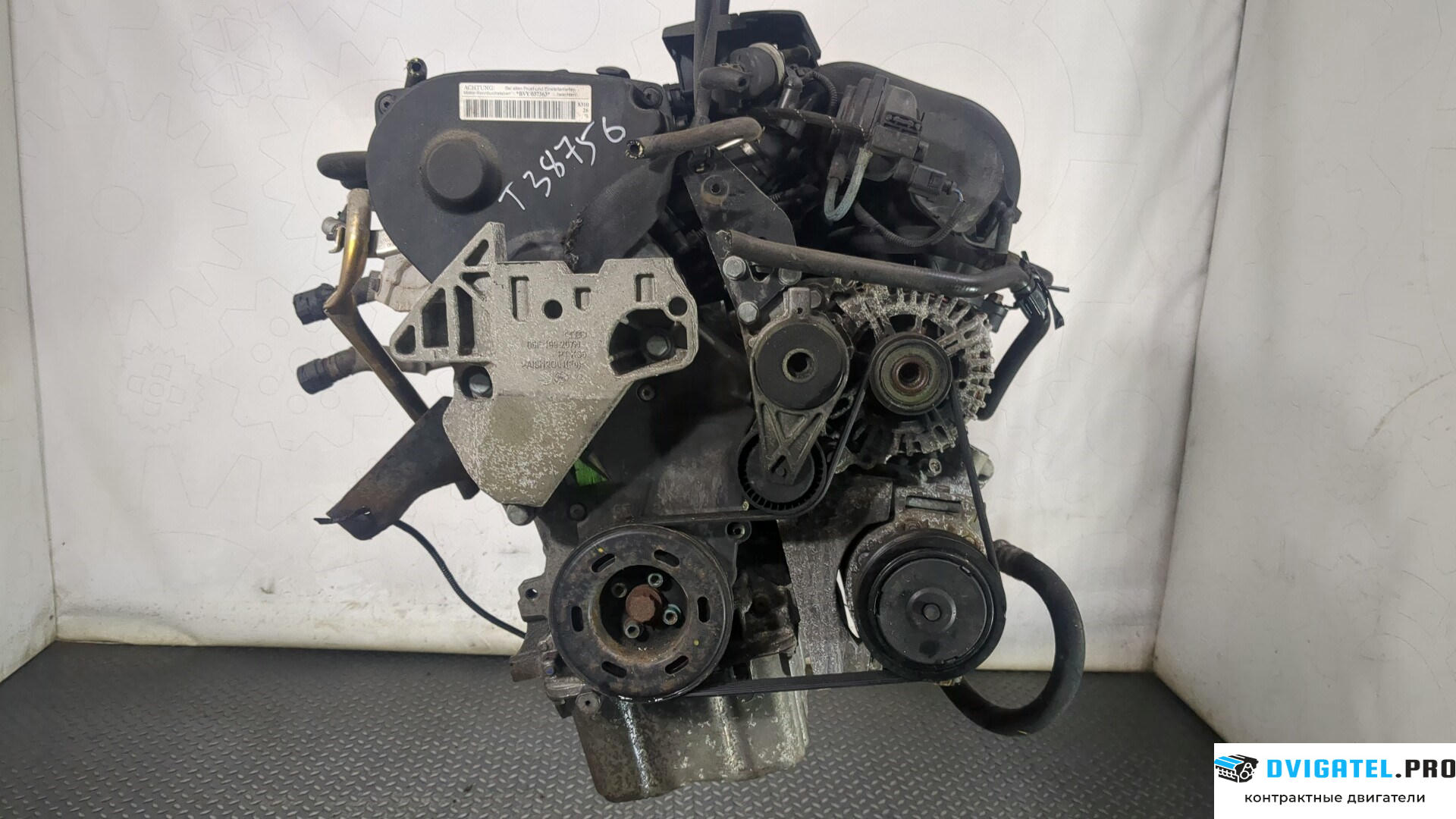 Двигатель Audi A3 8P 2004 - 2008 BVY 2 л., Бензин, FSI, артикул 8775336