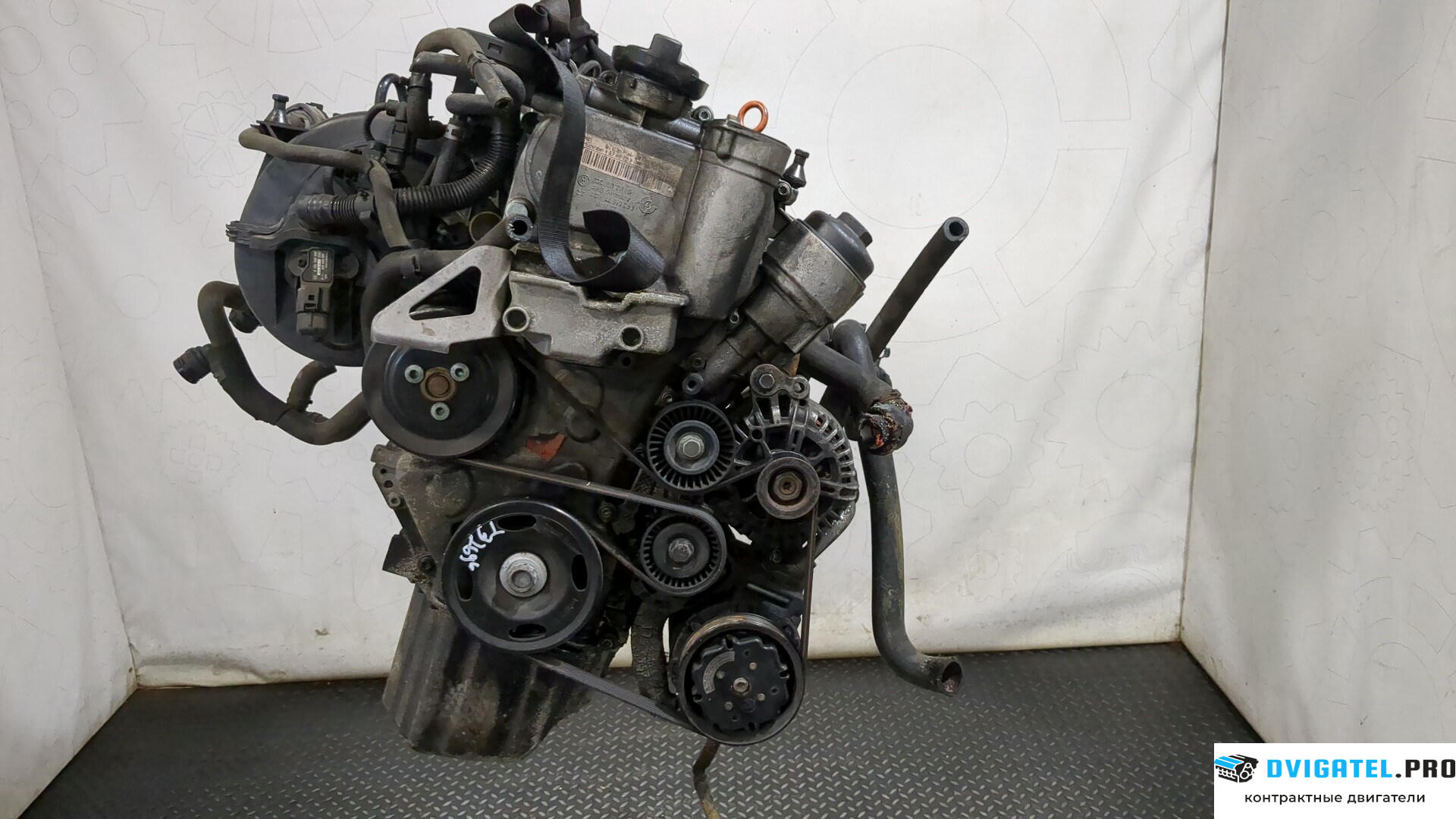 Двигатель Volkswagen Golf 5 2003 - 2009 BLP 1.6 л., Бензин, FSI, артикул 8263692