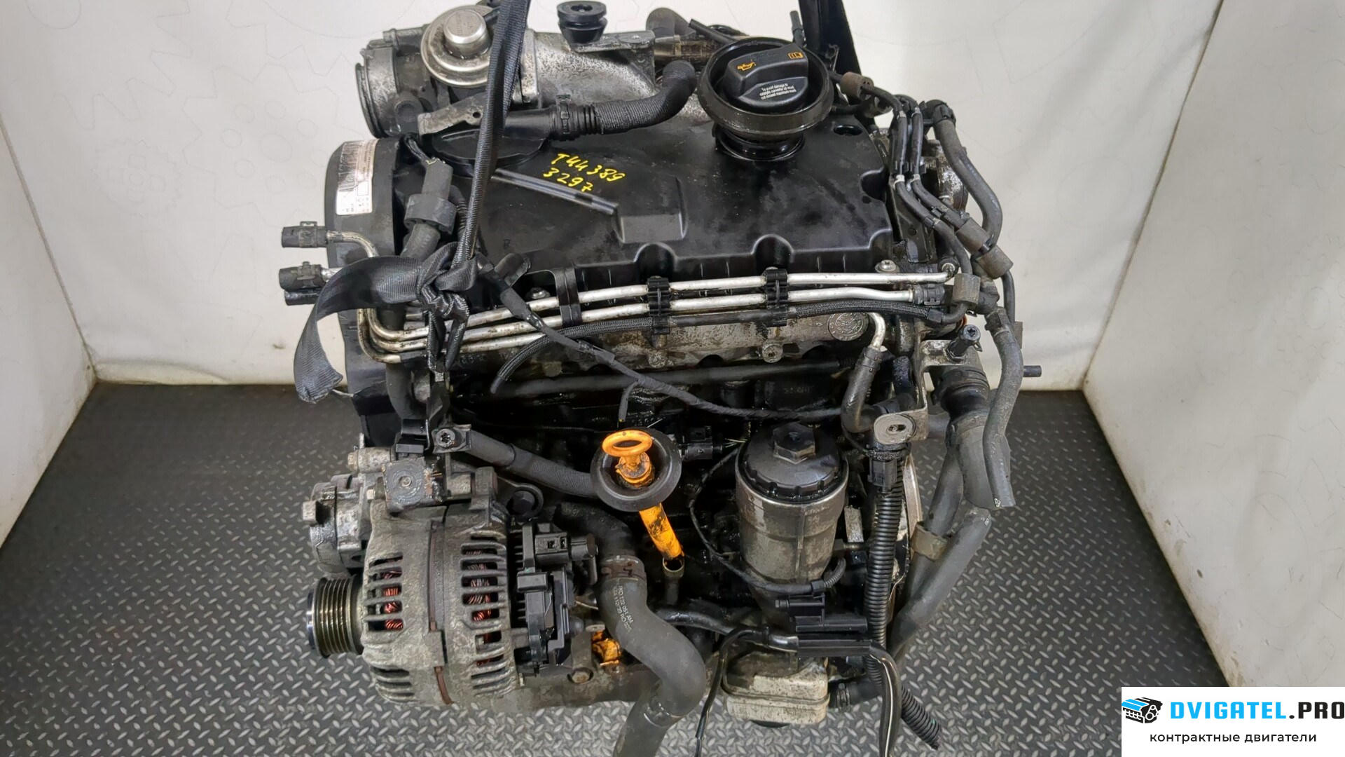 Двигатель Volkswagen Jetta 5 2004 - 2010 BXE 1.9 л., Дизель, TDI, артикул 9242198