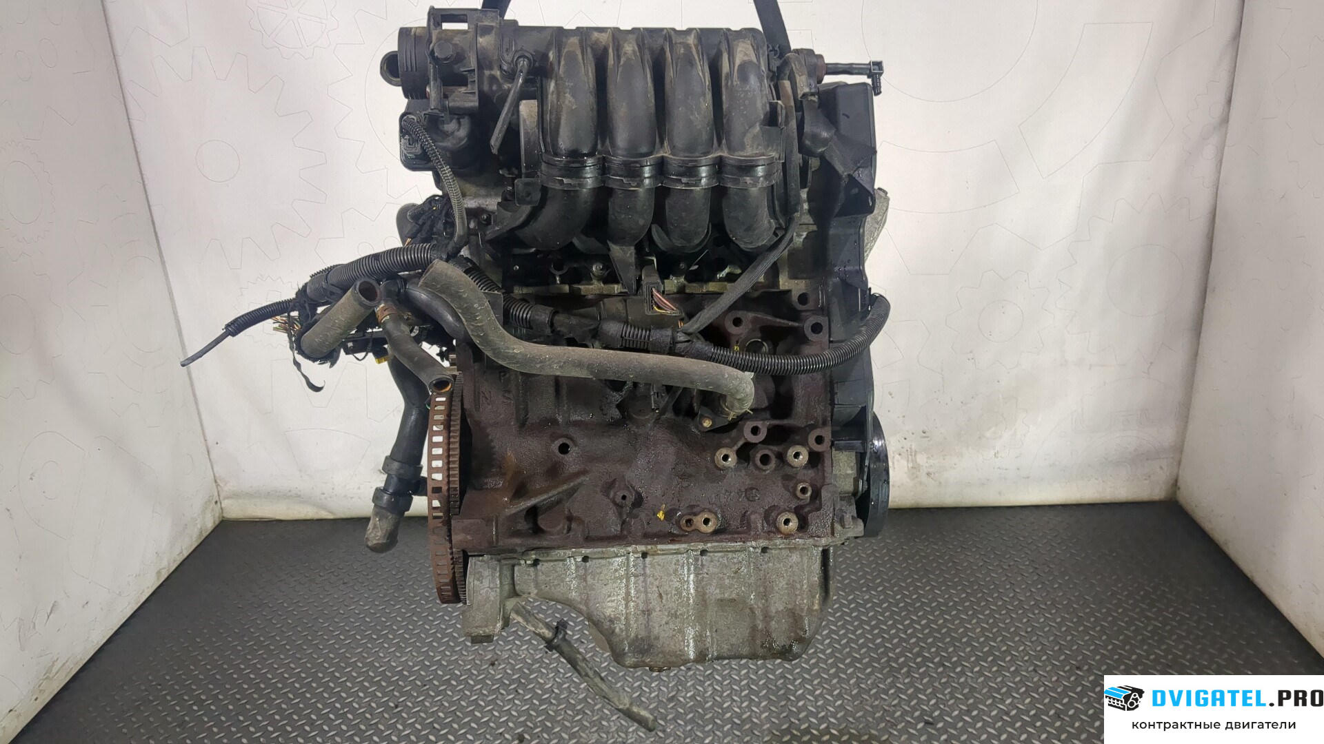 Двигатель Citroen C4 2004 - 2010 NFU 1.6 л., Бензин, Инжектор, артикул 8775648