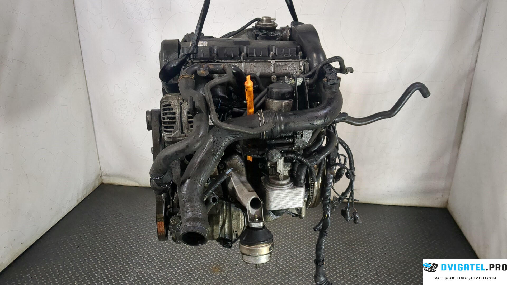 Двигатель Audi A6 C5 1997 - 2004 AWX 1.9 л., Дизель, TDI, артикул 8817873