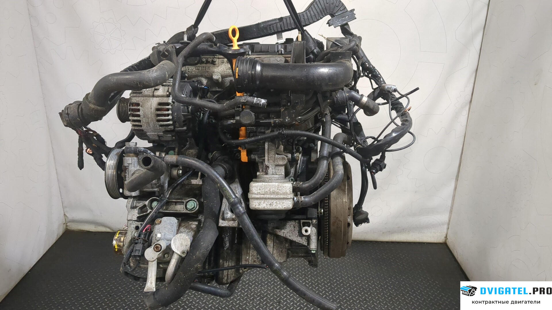 Двигатель Audi A4 B7 2005 - 2007 BKE 1.9 л., Дизель, TDI, артикул 8304953