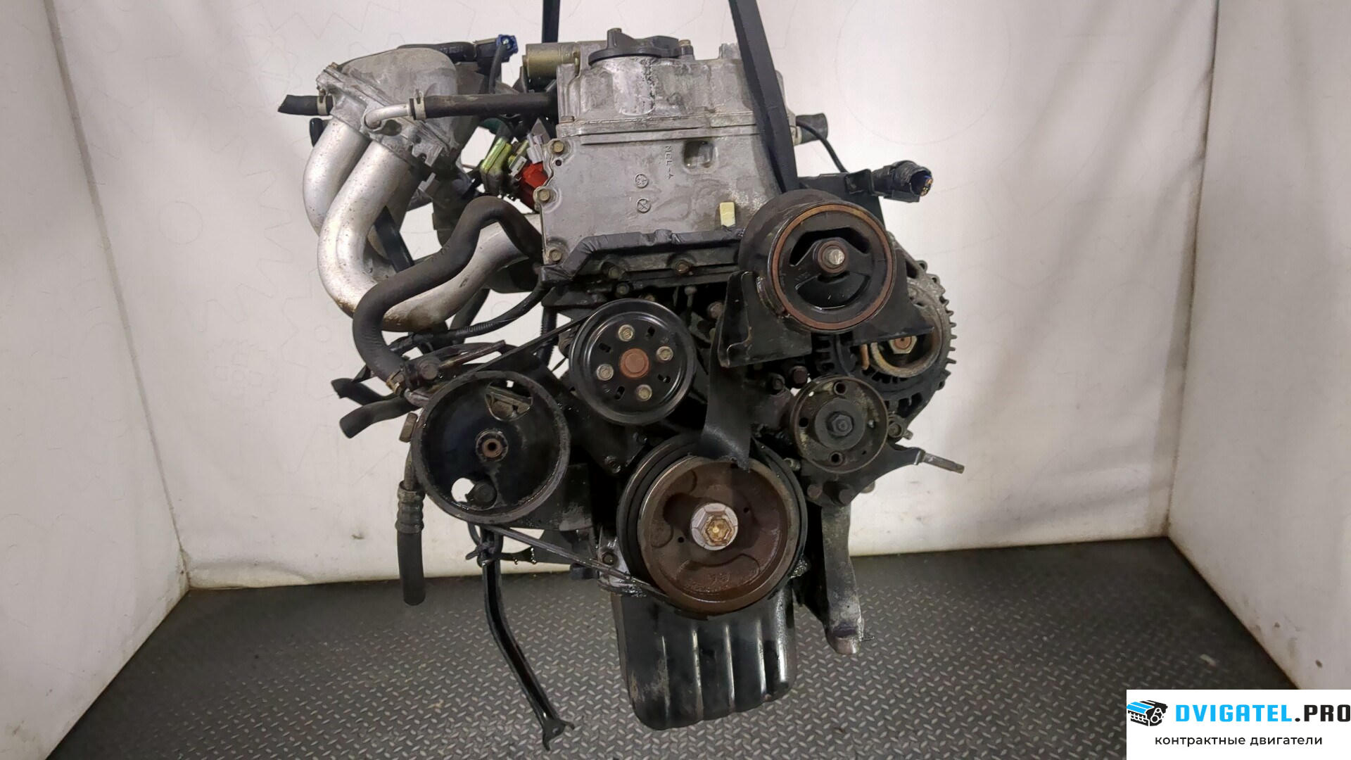 Двигатель Nissan Primera P12 2002 - 2007 QG18DE 1.8 л., Бензин, Инжектор, артикул 9260376