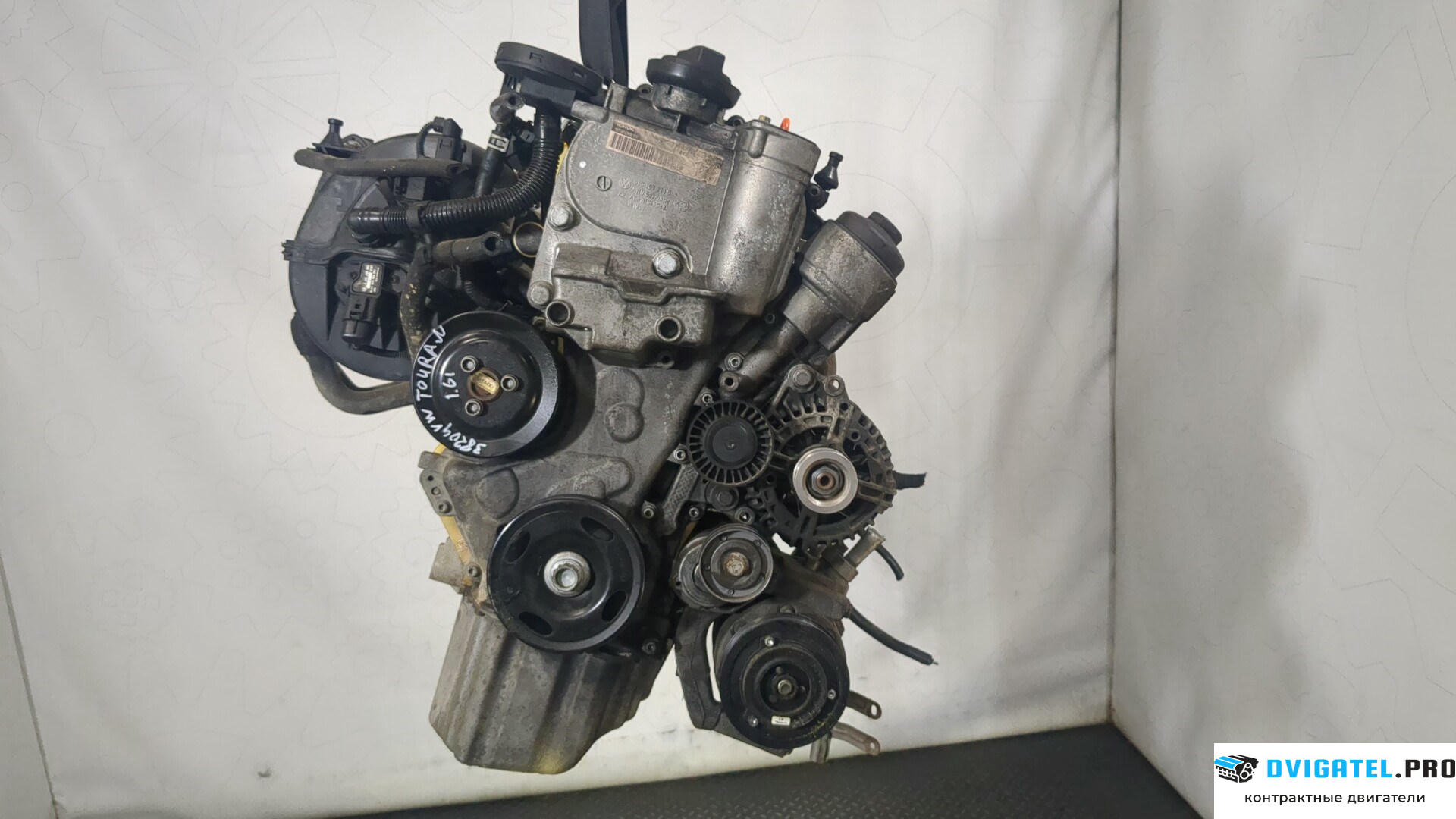 Двигатель Volkswagen Touran 2003 - 2006 BLF 1.6 л., Бензин, FSI, артикул 8894294