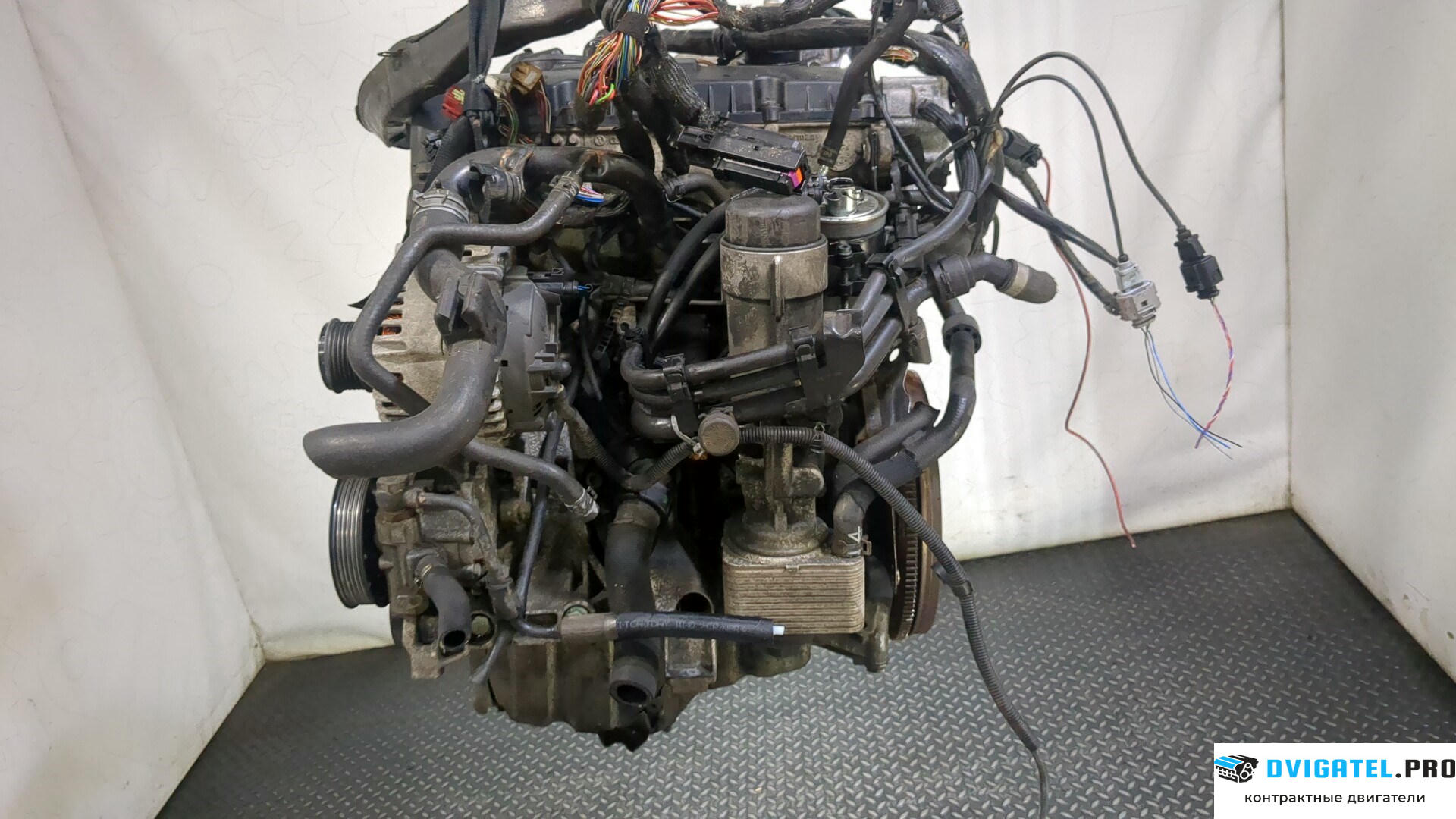 Двигатель Audi A4 B6 2000 - 2004 AVF 1.9 л., Дизель, TDI, артикул 9266001