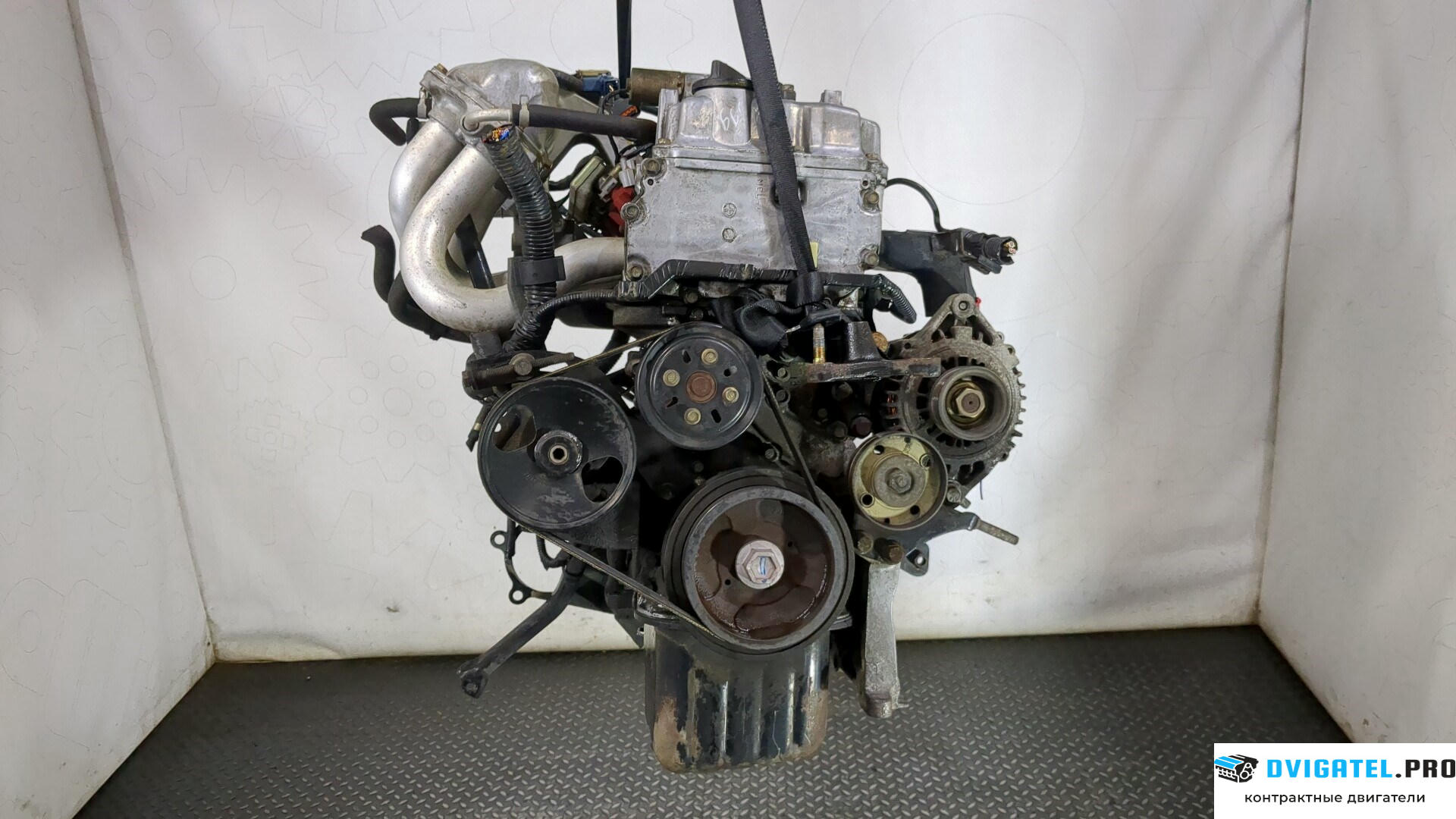Двигатель Nissan Almera Tino QG18DE 1.8 л., Бензин, Инжектор, артикул 9245624