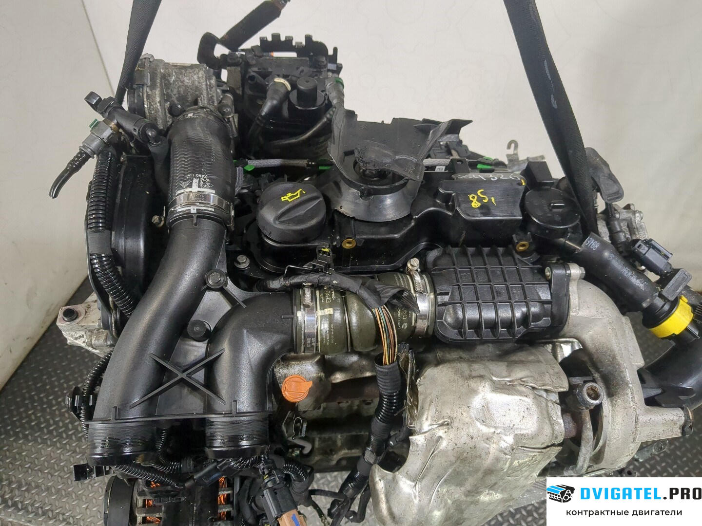 Двигатель Citroen C4 2010 - 2015 9HP 1.6 л., Дизель, HDI, артикул 8682032