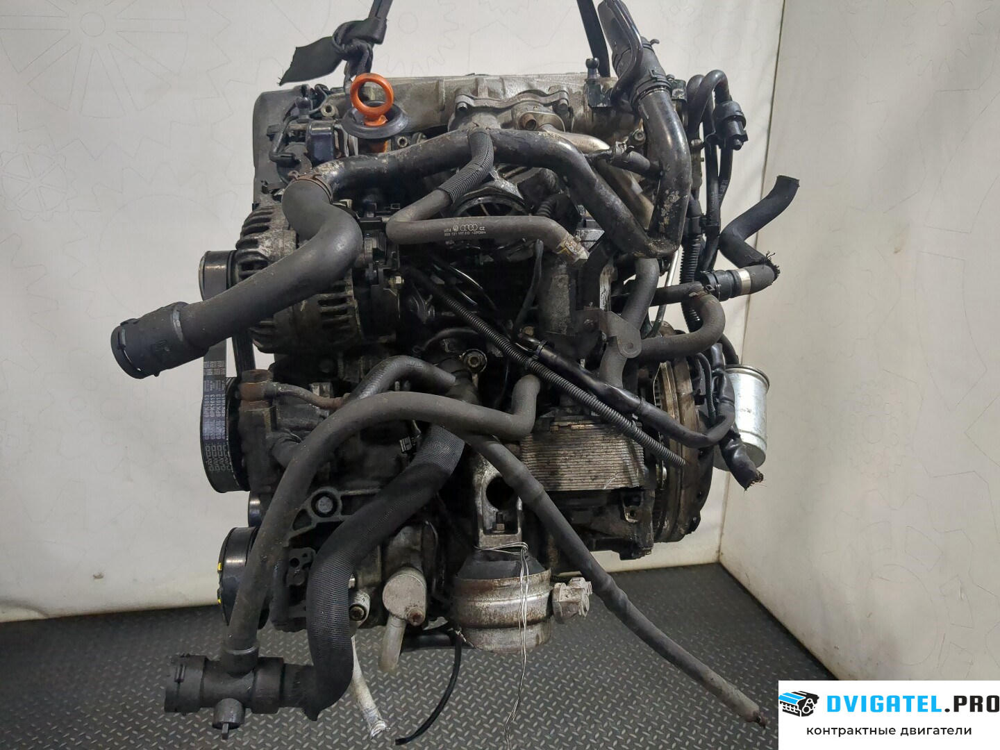 Двигатель Audi A4 B7 2005 - 2007 BRE 2 л., Дизель, TDI, артикул 8293609