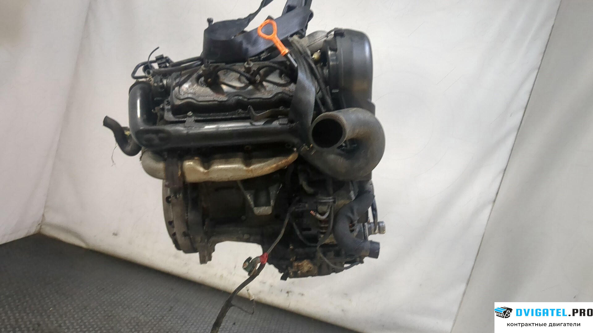 Двигатель Audi A4 B6 2000 - 2004 AKE 2.5 л., Дизель, TDI, артикул 9279219