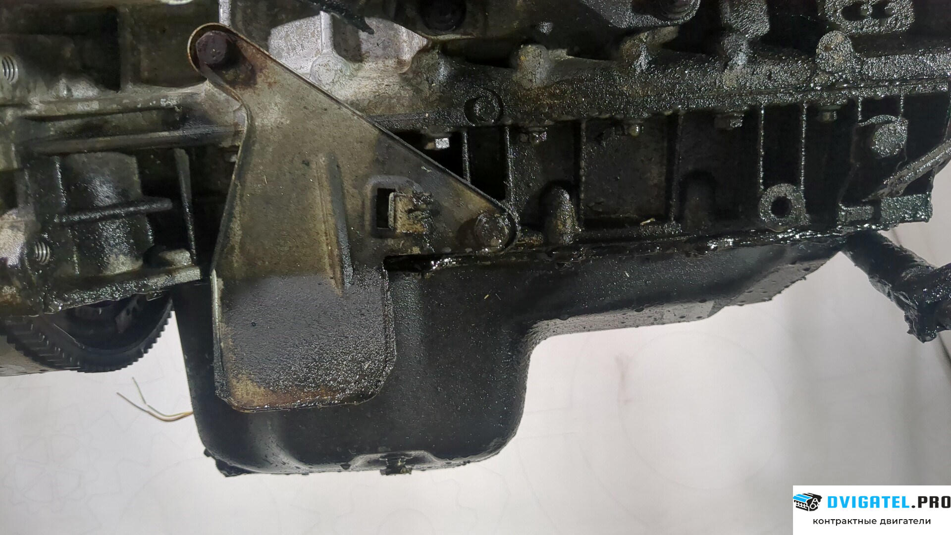 Двигатель BMW 3 E90, E91, E92, E93 2005 - 2012 N46B20B 2 л., Бензин, Инжектор, артикул 8824403