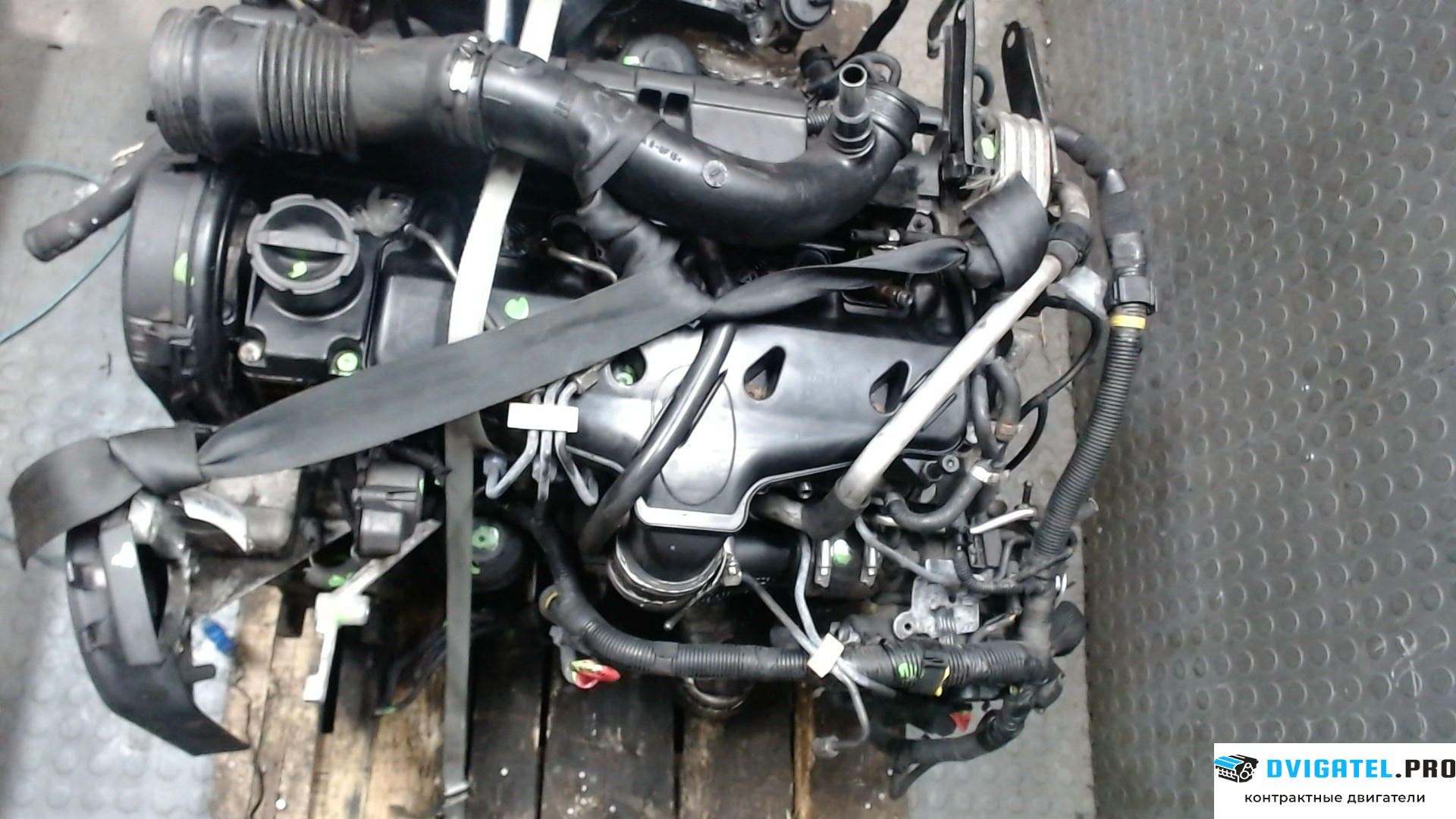 Двигатель Volvo S60 2000 - 2009 D5244T5 2.4 л., Дизель, Турбо, артикул 7923101