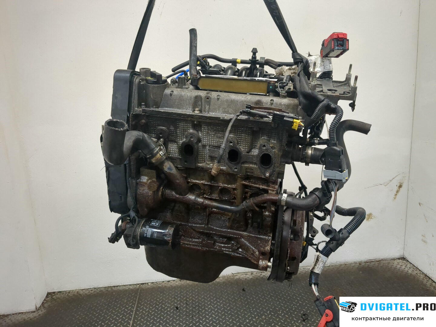 Двигатель Fiat Grande Punto 2005 - 2011 350 A 1.000 1.4 л., Бензин, Инжектор, артикул 9234576